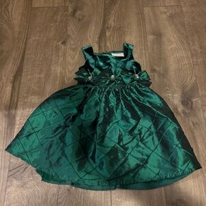 NWOT sweetheart rose green dress size 2t